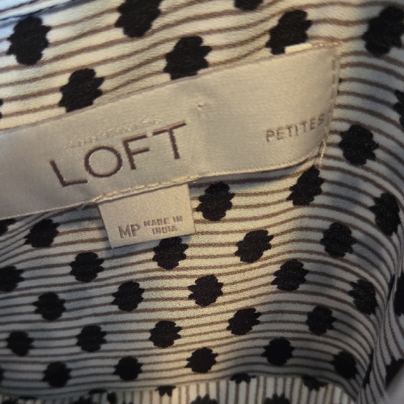 LOFT Cream w Gray Stripes and Black Polka Notched Collar Button Down Shirt - Picture 2 of 7